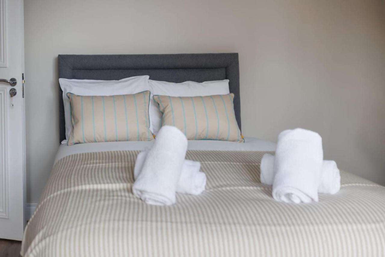 Chic Studio Apartment Central Belfast Sleeps 2. Ngoại thất bức ảnh