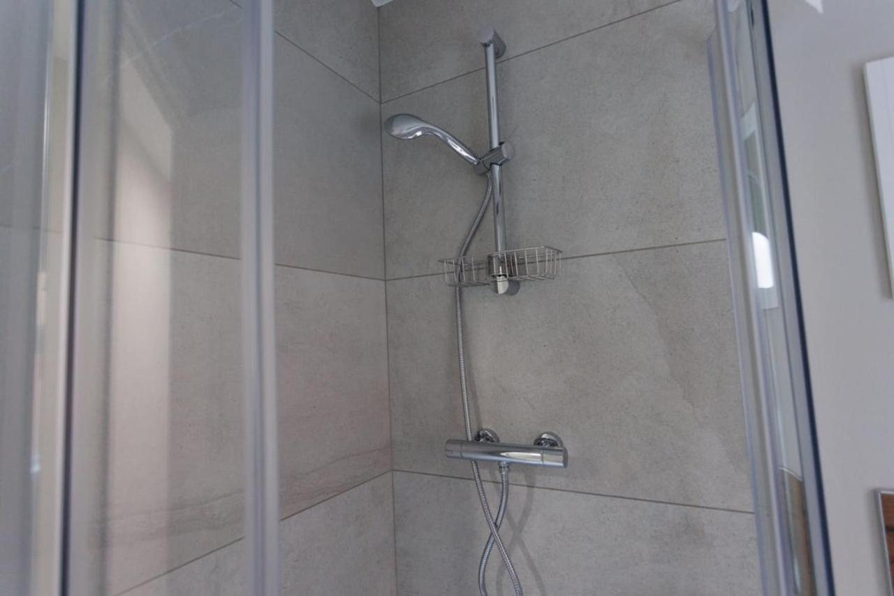 Chic Studio Apartment Central Belfast Sleeps 2. Ngoại thất bức ảnh
