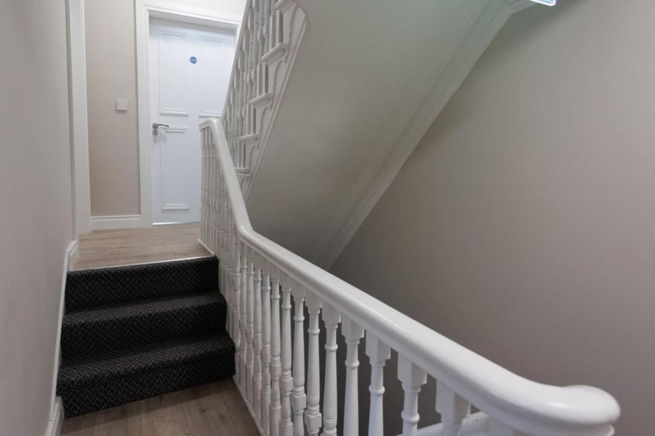 Chic Studio Apartment Central Belfast Sleeps 2. Ngoại thất bức ảnh